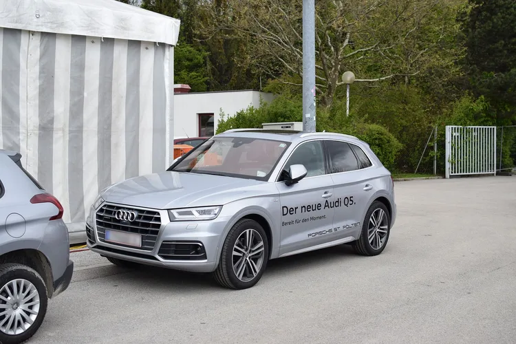 Audi Q5 – Test, Preise und تقييم bei شام كارز