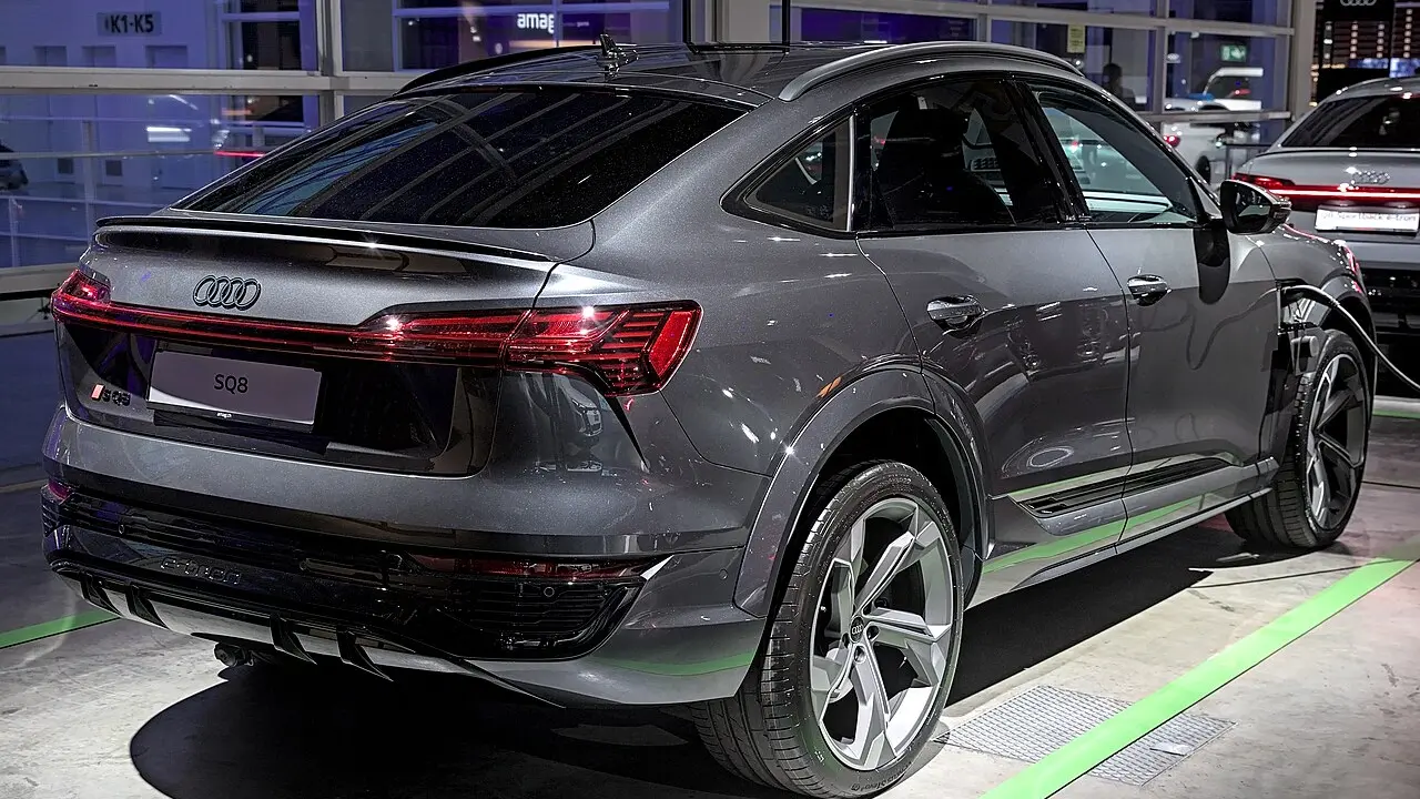 Audi SQ8 e-tron – Test, Preise und تقييم bei شام كارز