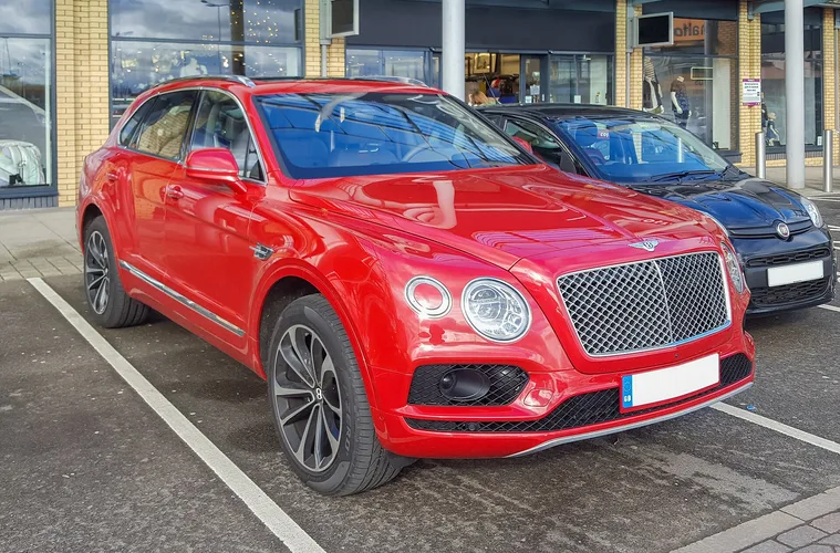 Bentley Bentayga – Test, Preise und تقييم bei شام كارز