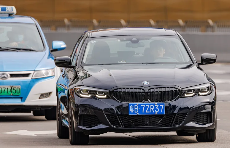 BMW 3er Limousine – Test, Preise und تقييم bei شام كارز