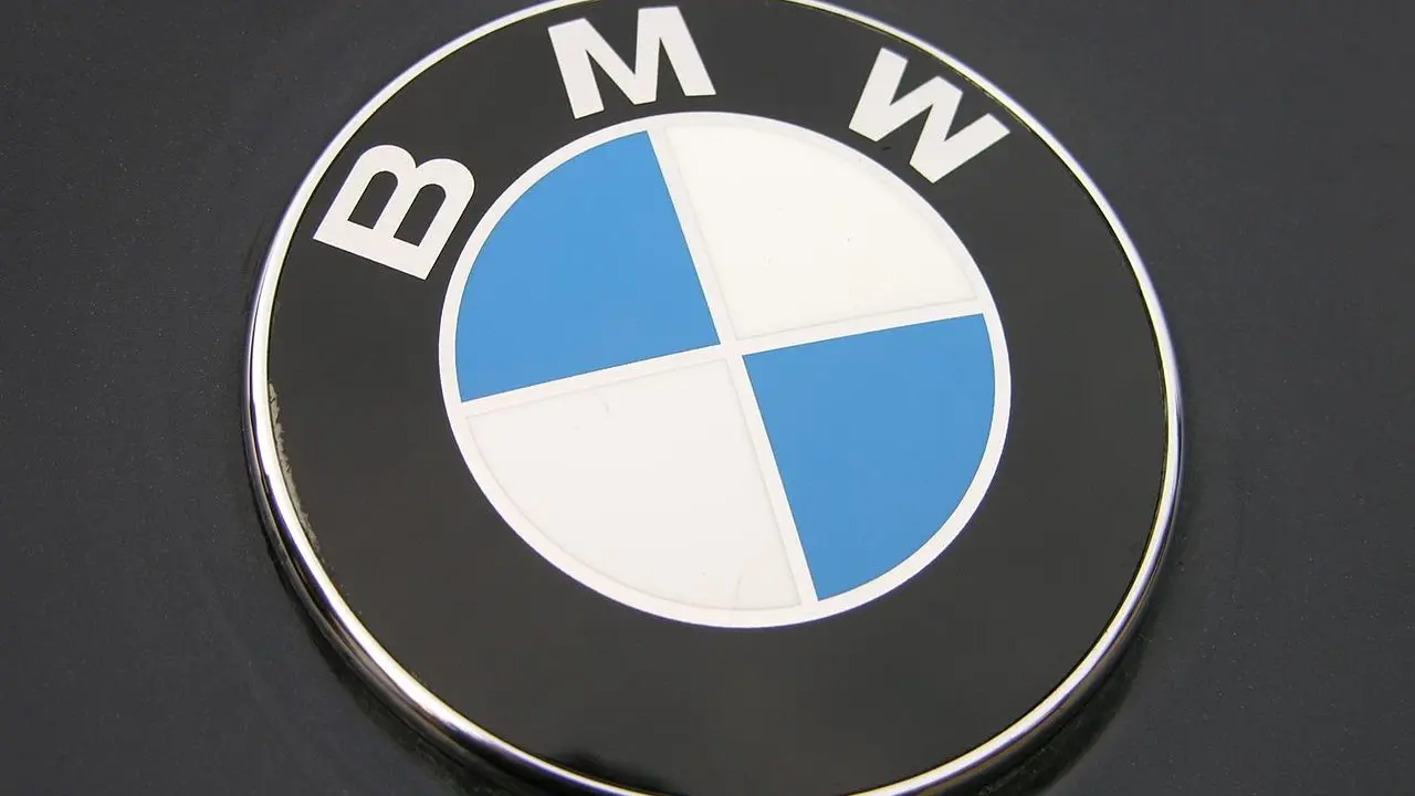 BMW M5 – Test, Preise und تقييم bei شام كارز