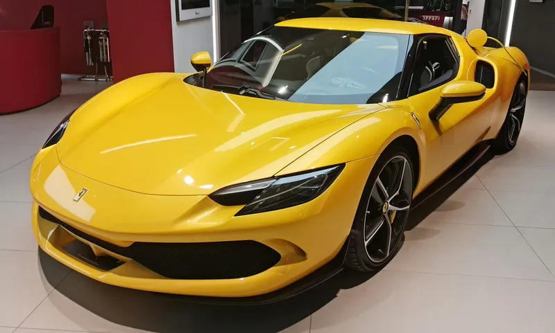 Ferrari 296 GTB – Test, Preise und تقييم bei شام كارز