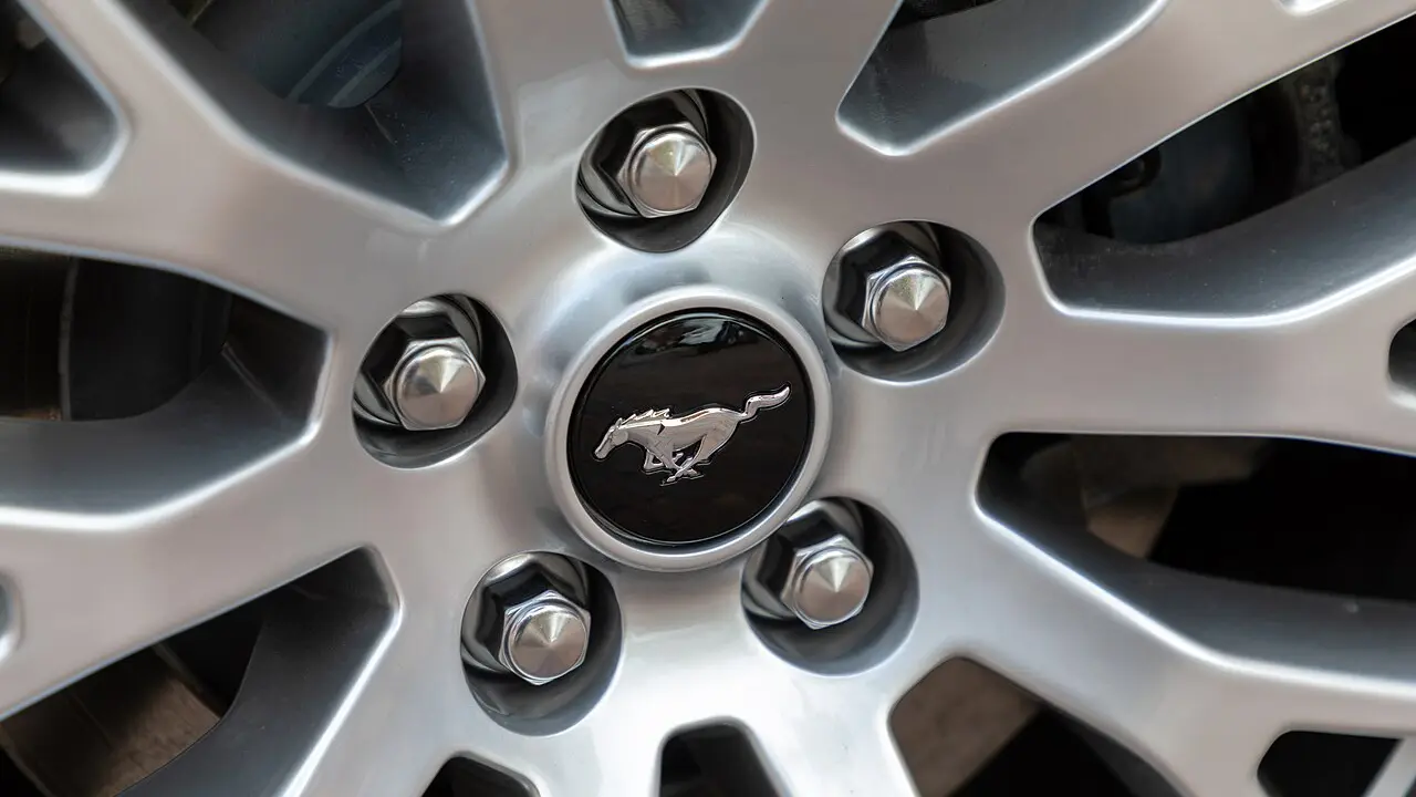 Ford Mustang – Test, Preise und تقييم bei شام كارز