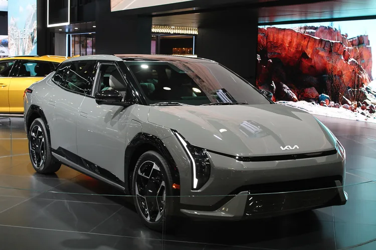 Kia EV4 – Test, Preise und تقييم bei شام كارز