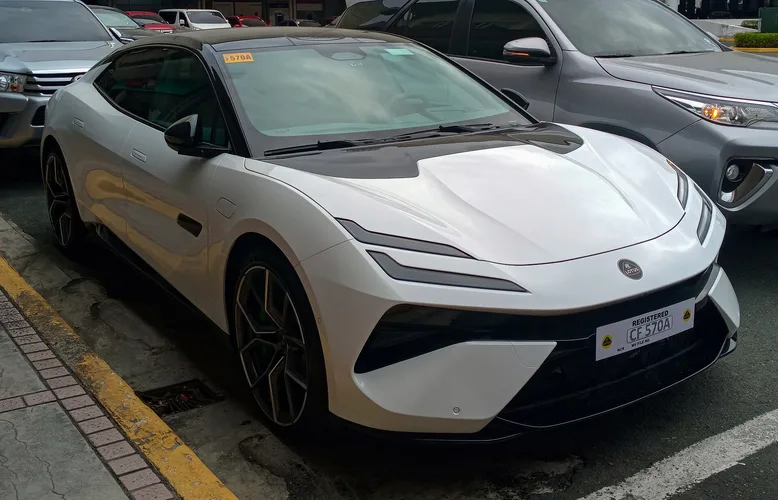 Lotus Emeya – Test, Preise und تقييم bei شام كارز