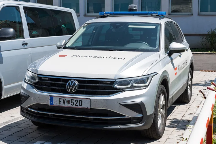 Volkswagen Tiguan – Test, Preise und تقييم bei شام كارز